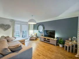 Cygnet Close, Brampton Bierlow, Rotherham thumb 2