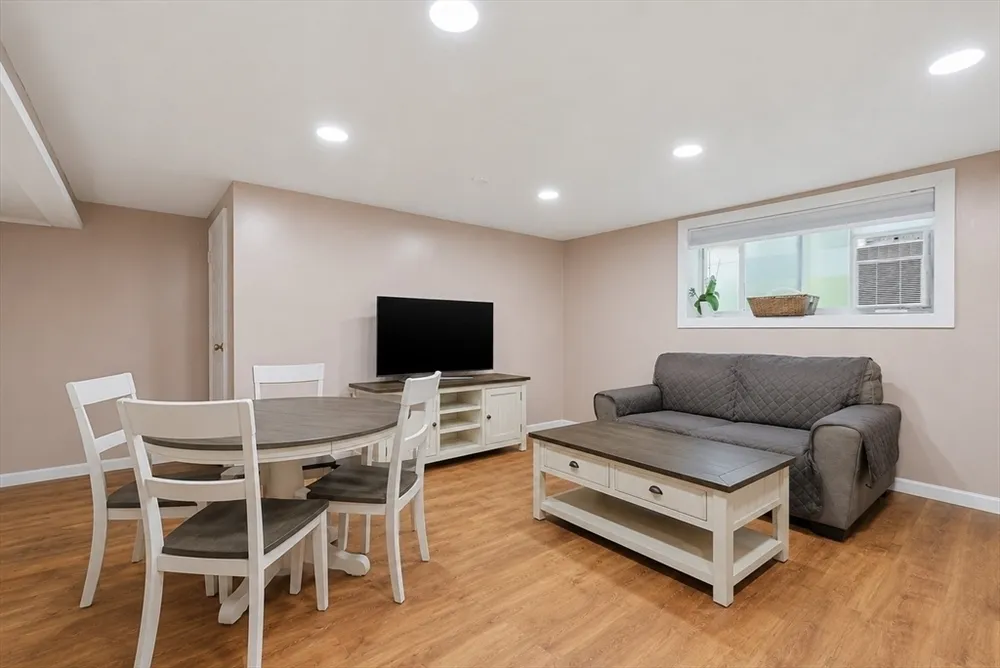 60 Bryon Rd, Newton, MA 02467