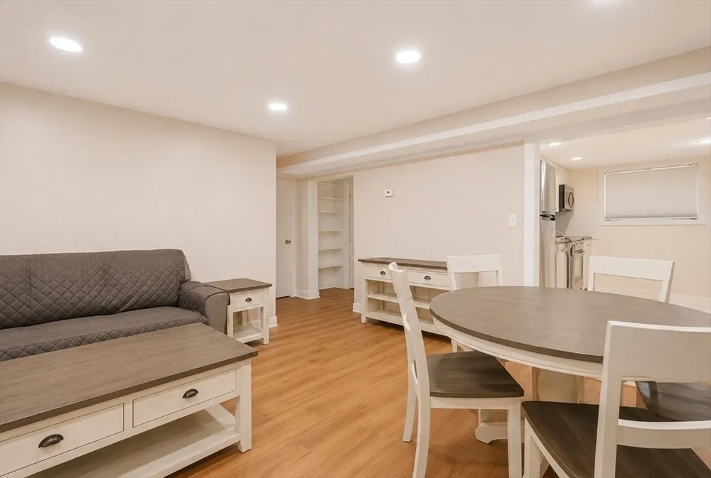 60 Bryon Rd, Newton, MA 02467