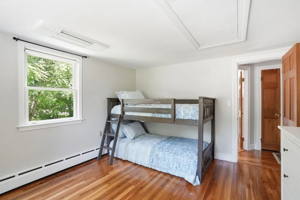 11 Sylvia Rd, North Reading, MA 01864