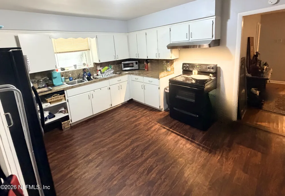 5509 Playa Way, Jacksonville, FL 32211