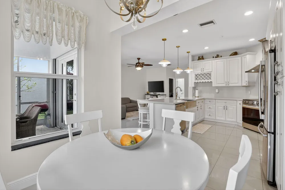 711 Heritage Way, Weston, FL 33326
