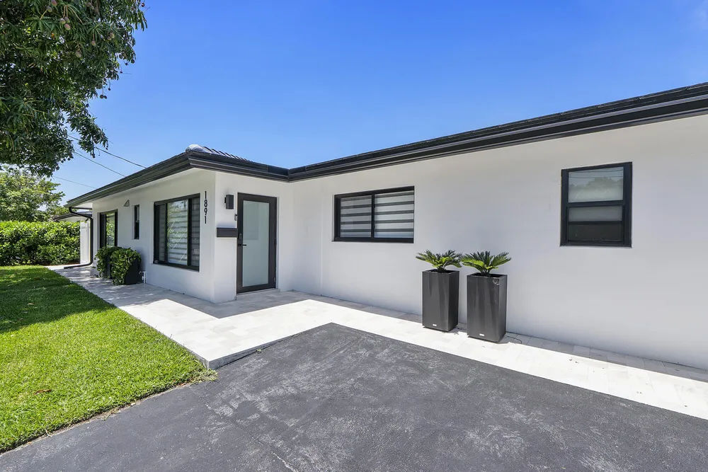 491 SE 19th Ave, Pompano Beach, FL 33060