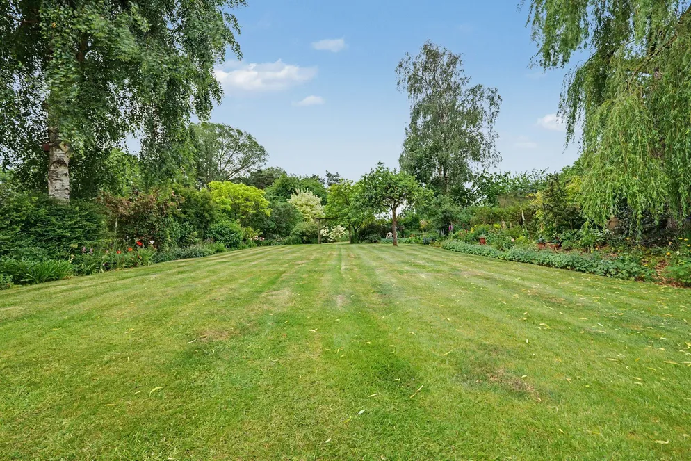 Property carousel item 44