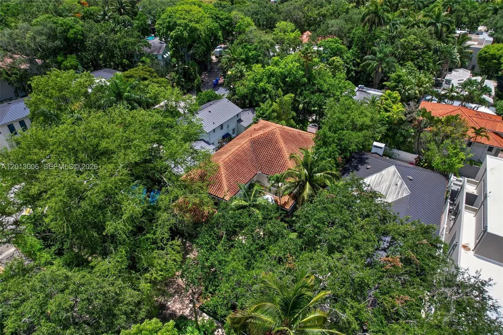 1818 Espanola Dr, Miami, FL 33133