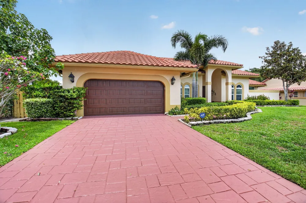2931 NW 25th Way, Boca Raton, FL 33434