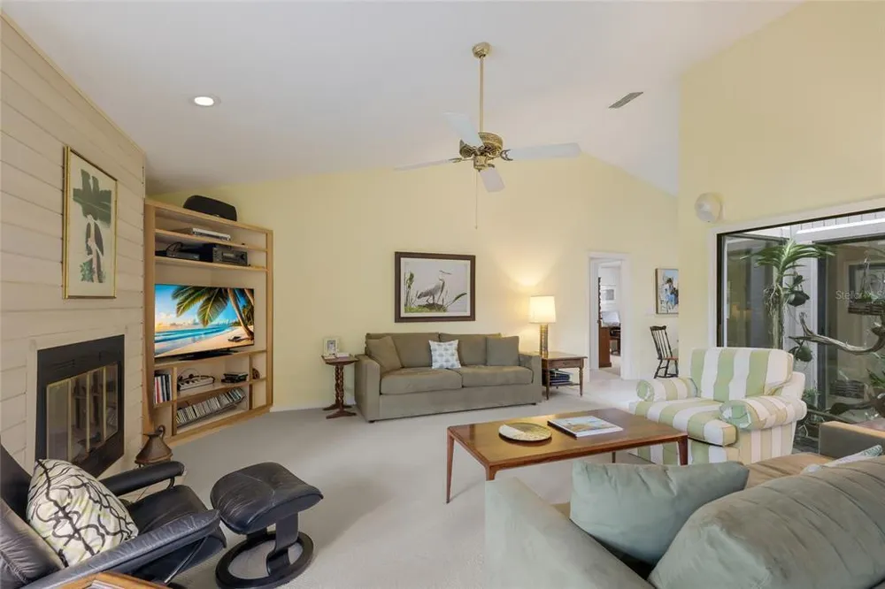851 Faulkwood Ct, Sarasota, FL 34232