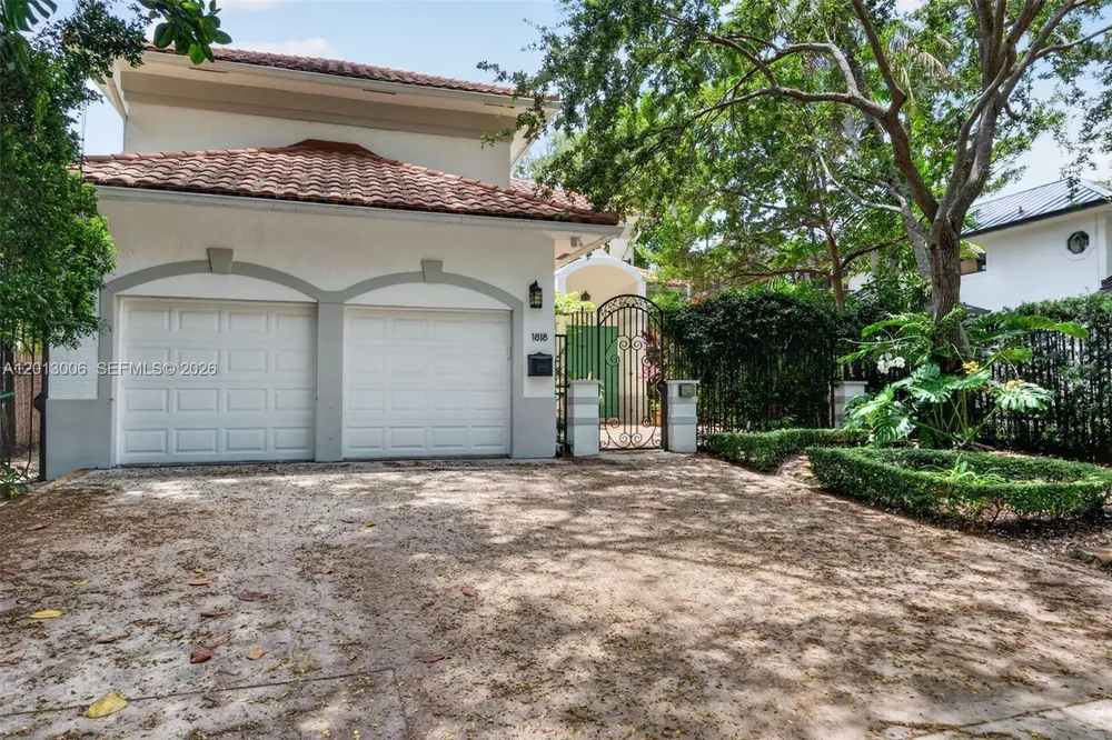 1818 Espanola Dr, Miami, FL 33133