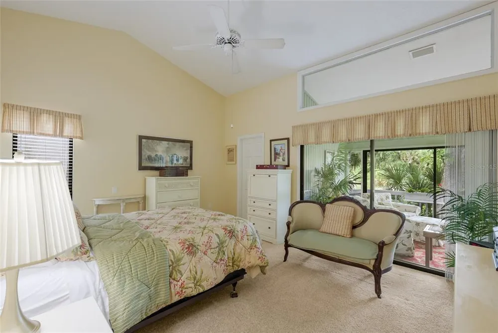 851 Faulkwood Ct, Sarasota, FL 34232
