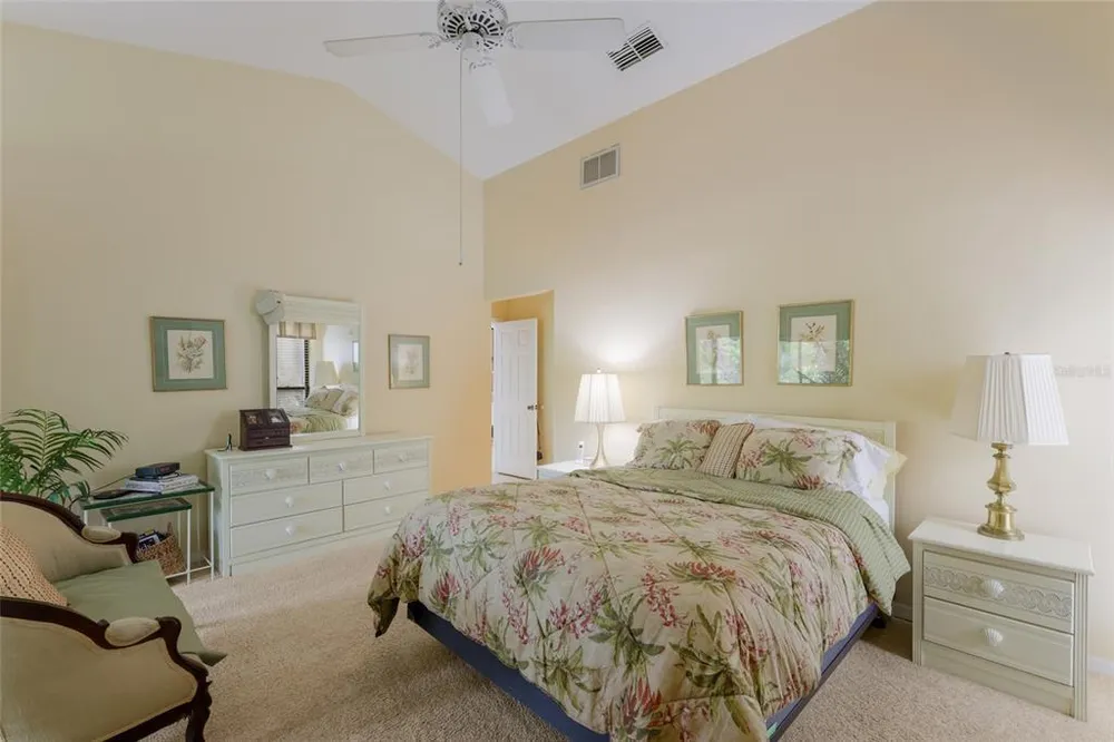 851 Faulkwood Ct, Sarasota, FL 34232