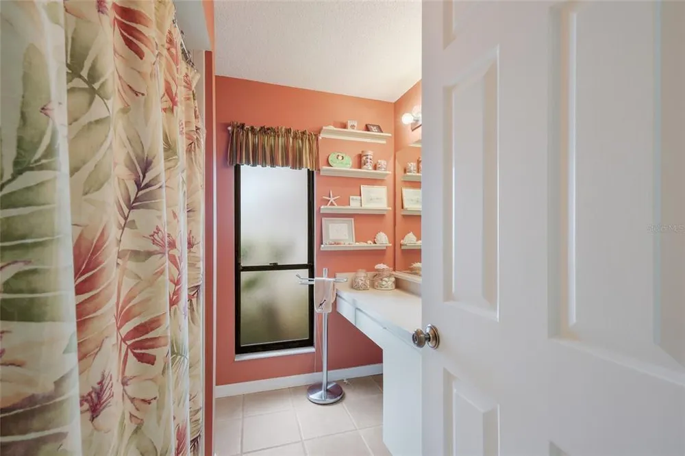 851 Faulkwood Ct, Sarasota, FL 34232