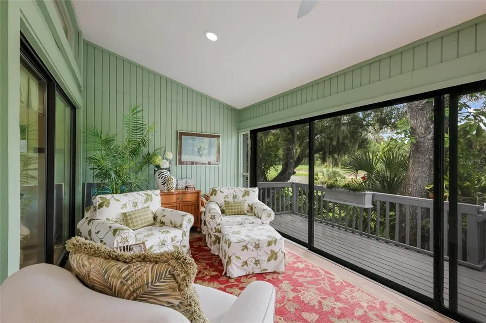 851 Faulkwood Ct, Sarasota, FL 34232