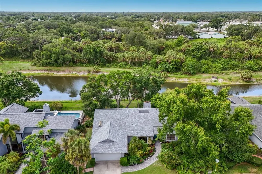 851 Faulkwood Ct, Sarasota, FL 34232