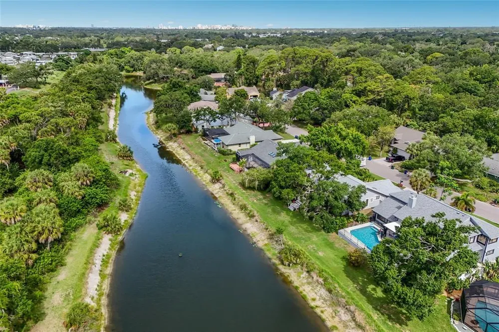 851 Faulkwood Ct, Sarasota, FL 34232