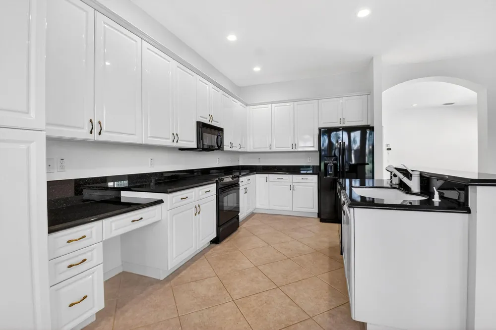 8198 Azure Coast Blvd, Lake Worth, FL 33467