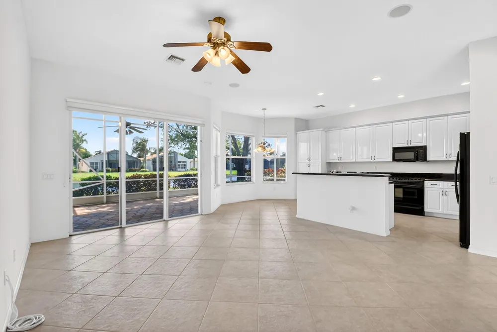 8198 Azure Coast Blvd, Lake Worth, FL 33467