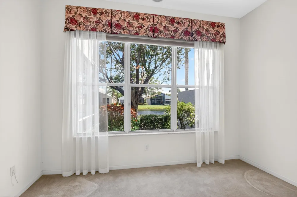 8198 Azure Coast Blvd, Lake Worth, FL 33467