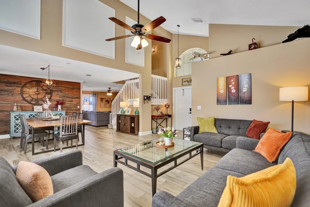 6423 Barton Creek Circle, Lake Worth Beach, FL 33463