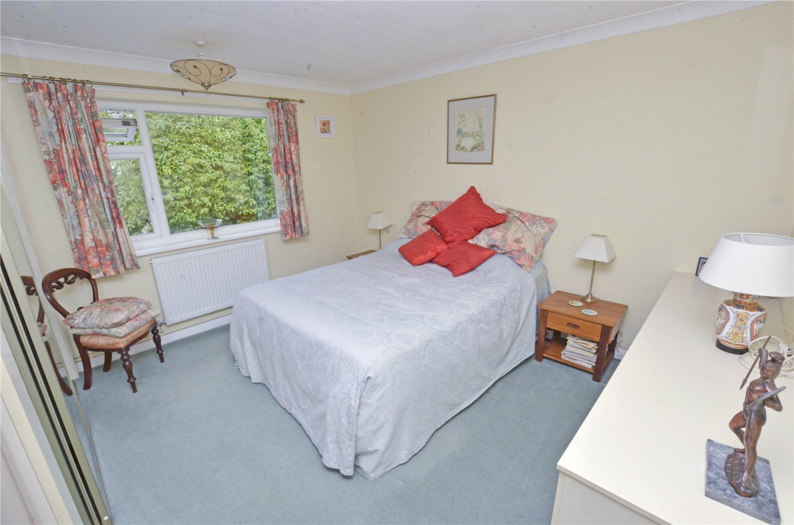 Avon Road, West Moors, Ferndown, Dorset, BH22 Image 15