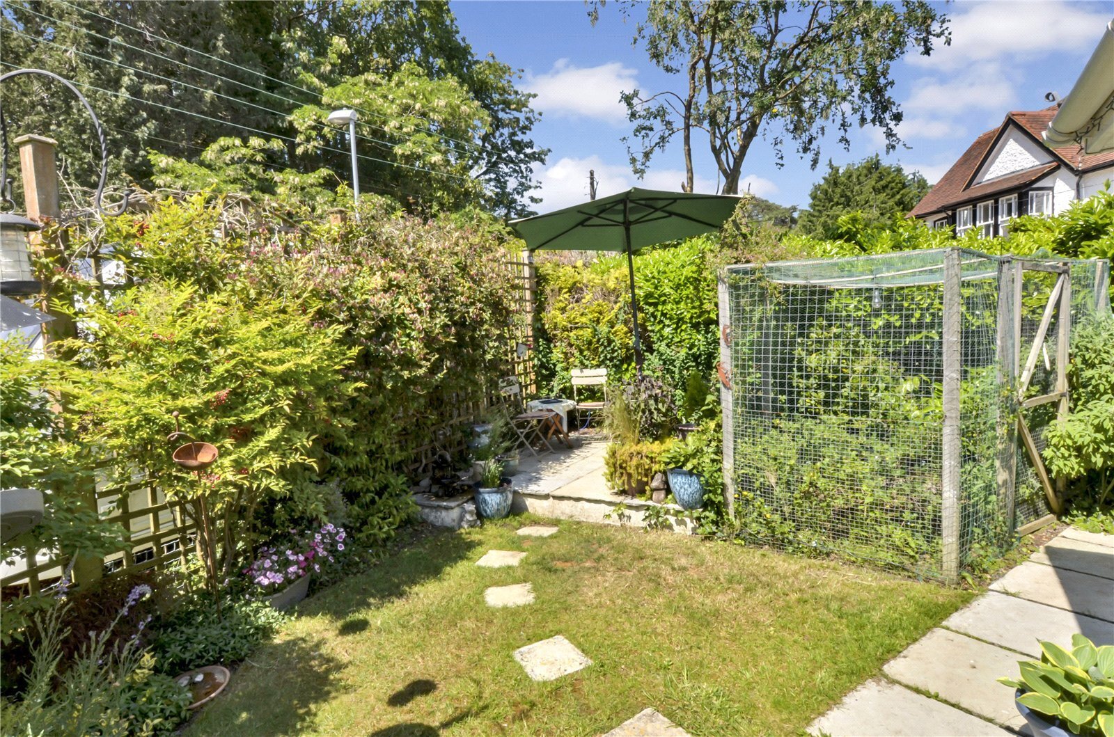 Avon Road, West Moors, Ferndown, Dorset, BH22 Image 23