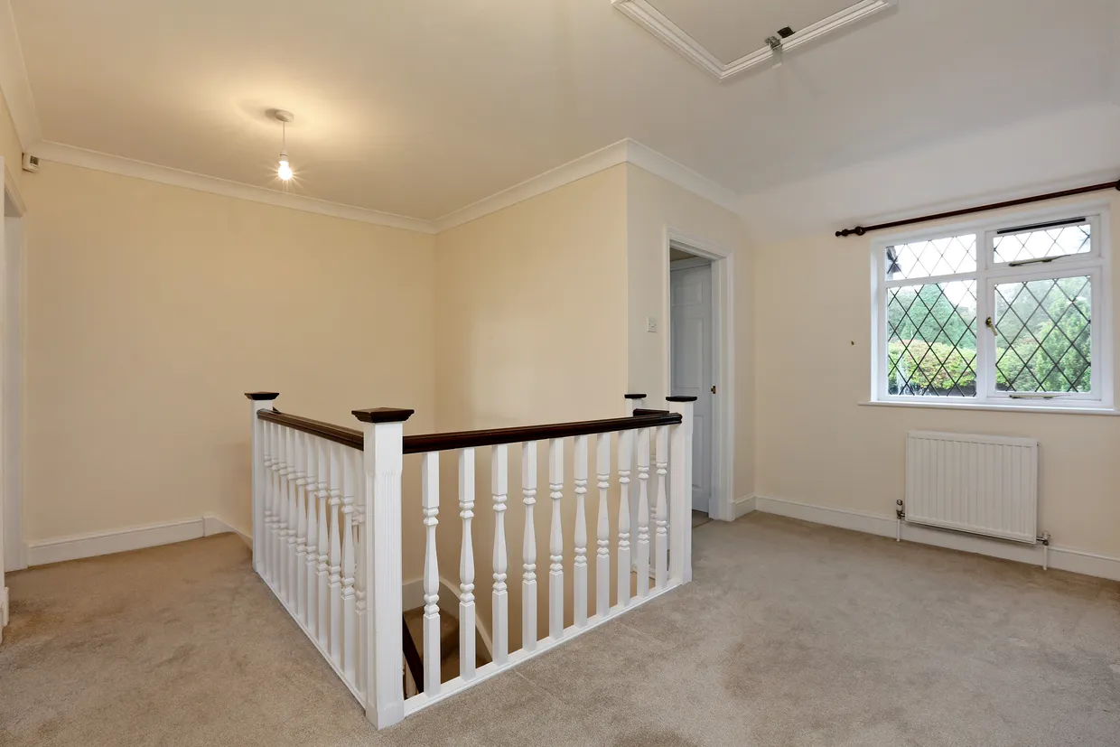 Pheasants Way, Rickmansworth, WD3 photo 10