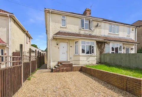 Woodyleaze Drive, Hanham, Bristol