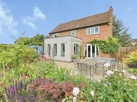 Holkham Avenue, Swaffham thumb 2