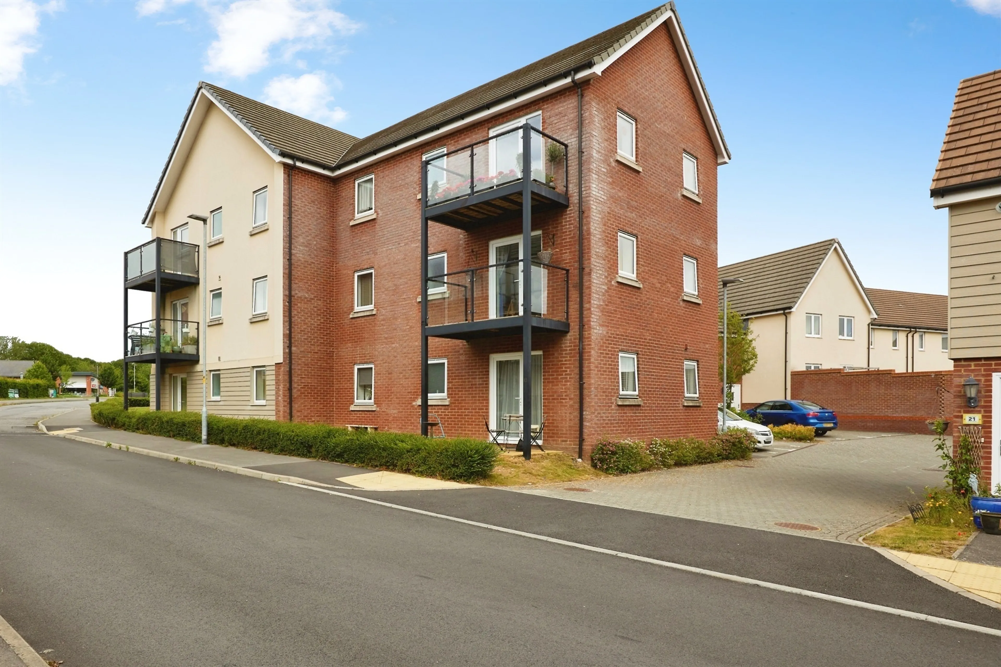 Property photo 1