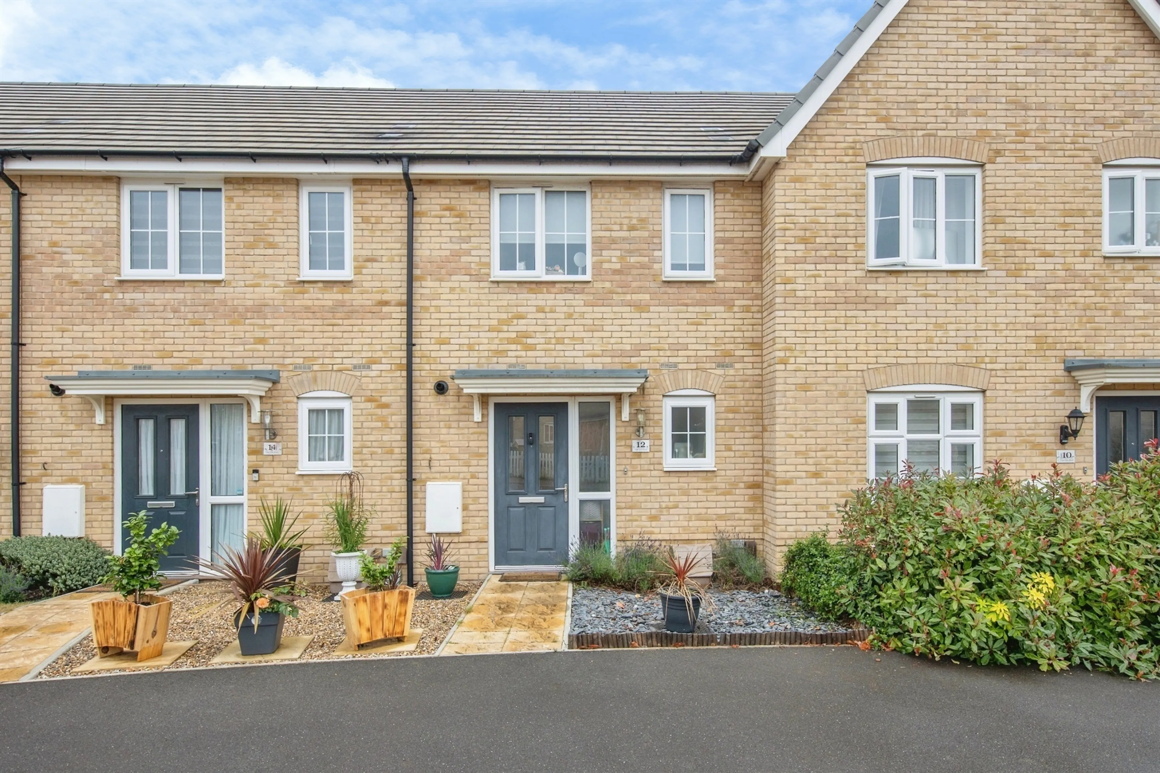 Property photo 0