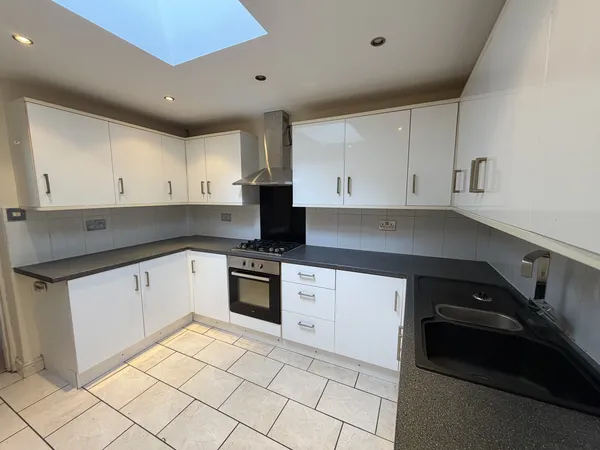 Earlsdon Avenue North, CV5 6GP