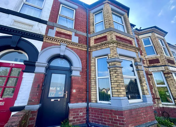 Risca Road, Newport