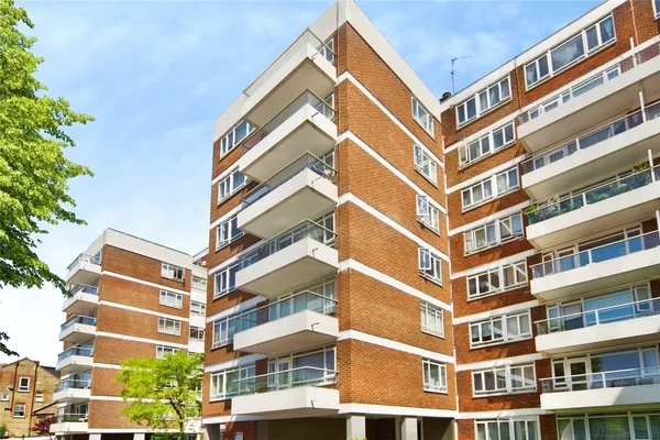 Regents Park Road, London, N3