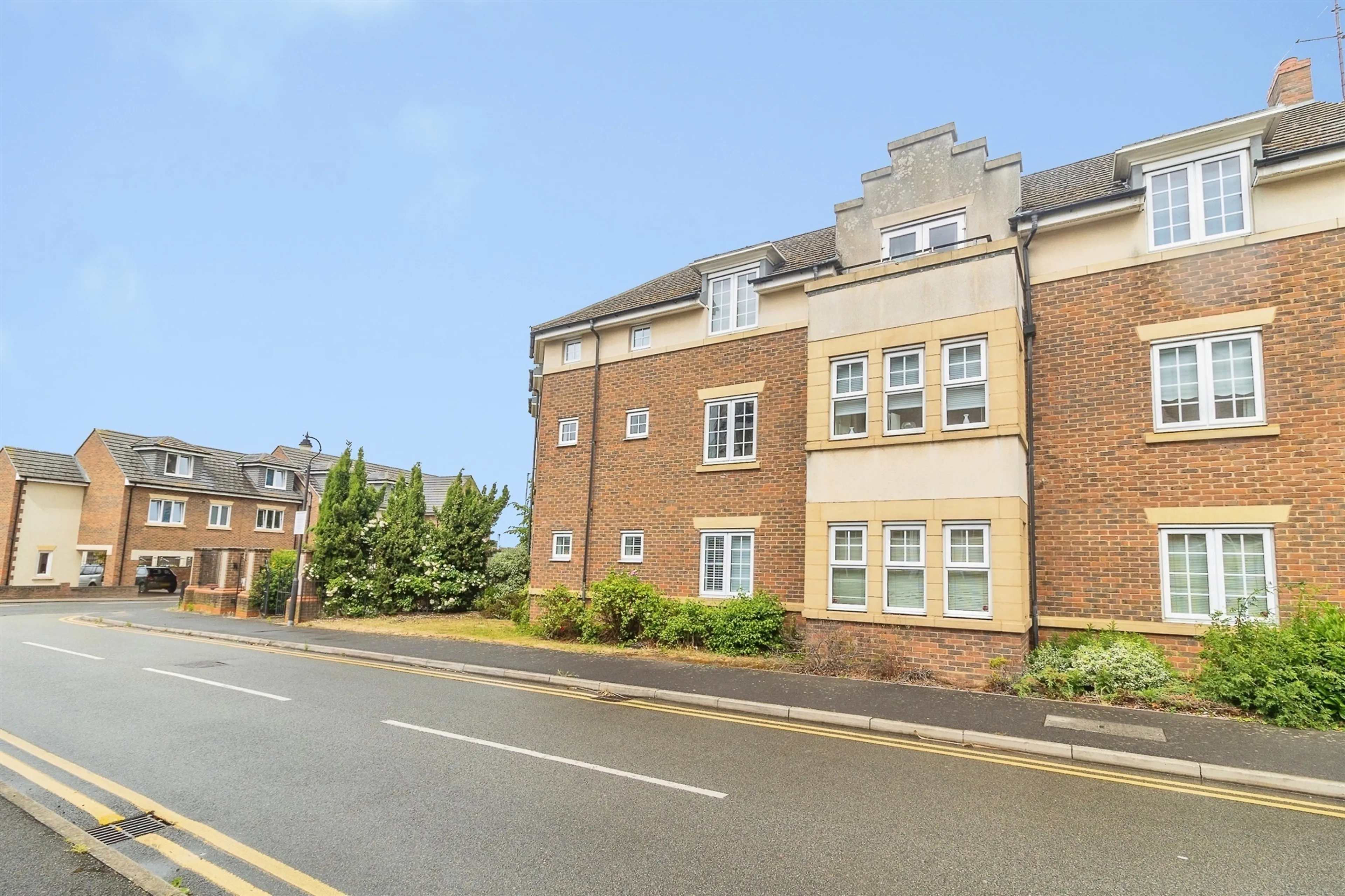 Property at The Hawthorns, Flitwick, Bedford