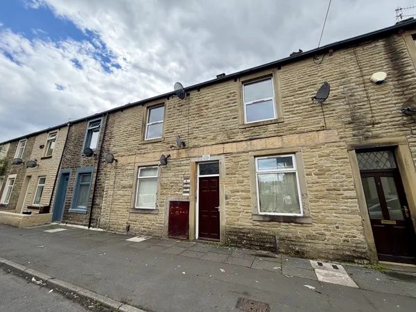 Queen Victoria Road, Burnley