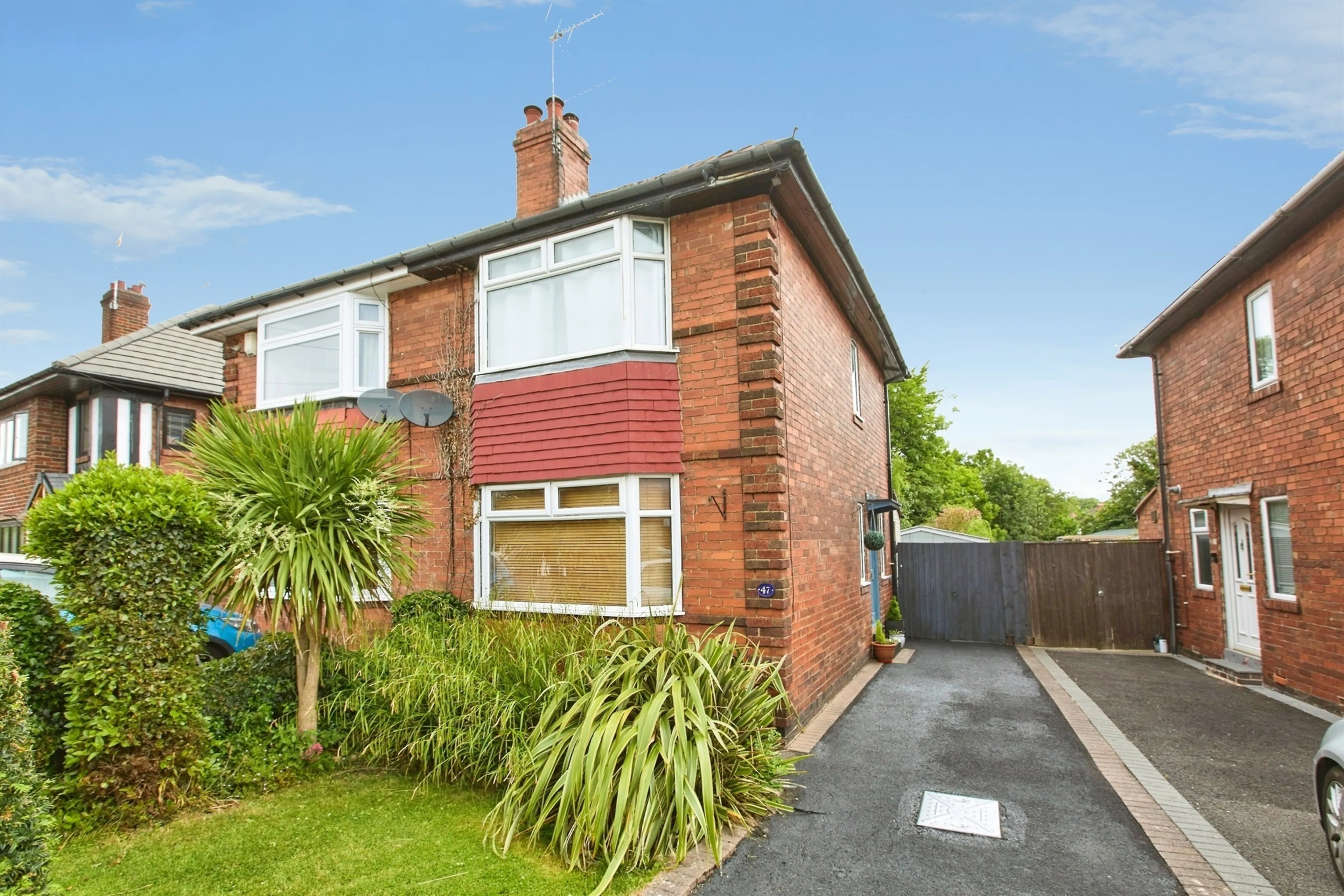 Property photo 0