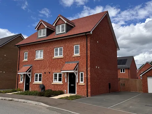Buckenham Road, Attleboroughphoto