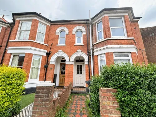 Foxhall Road, Ipswich, Suffolkphoto