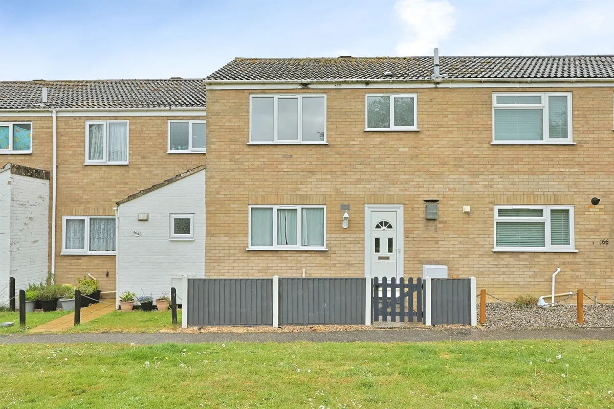 Lovell Gardens, Watton, Thetford