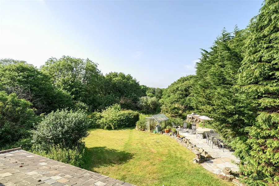Property Image 39