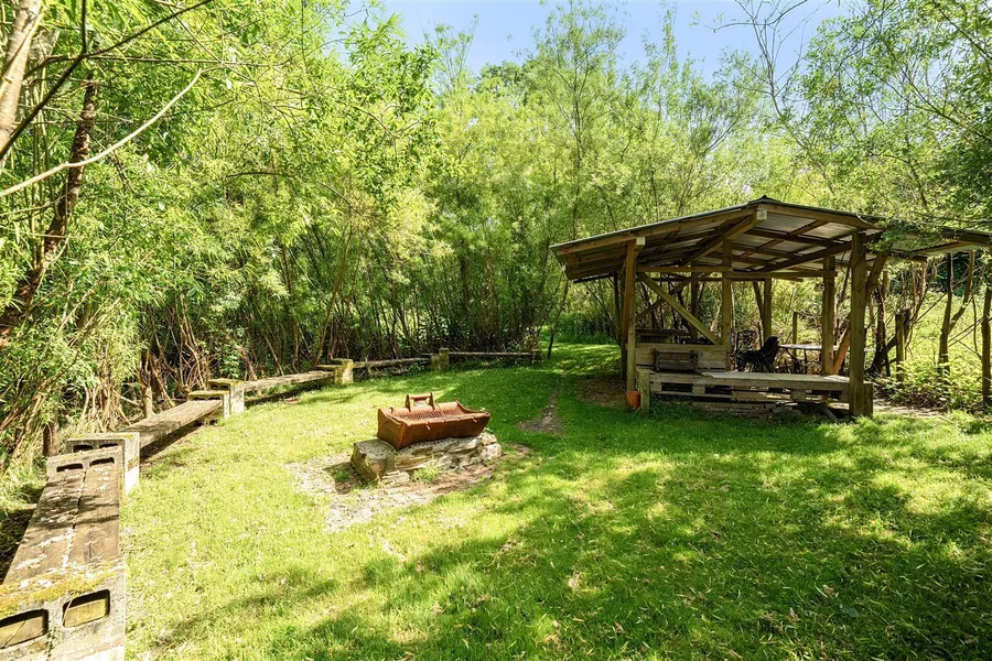Property Image 43