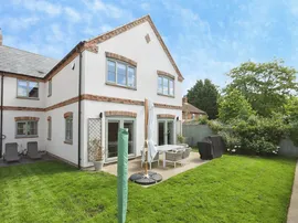 Brindley Grove, Sutton, Retford thumb 2