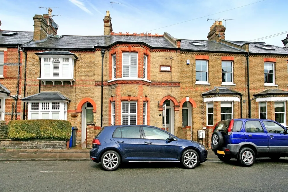 Devereux Road Windsor SL4 photo 24