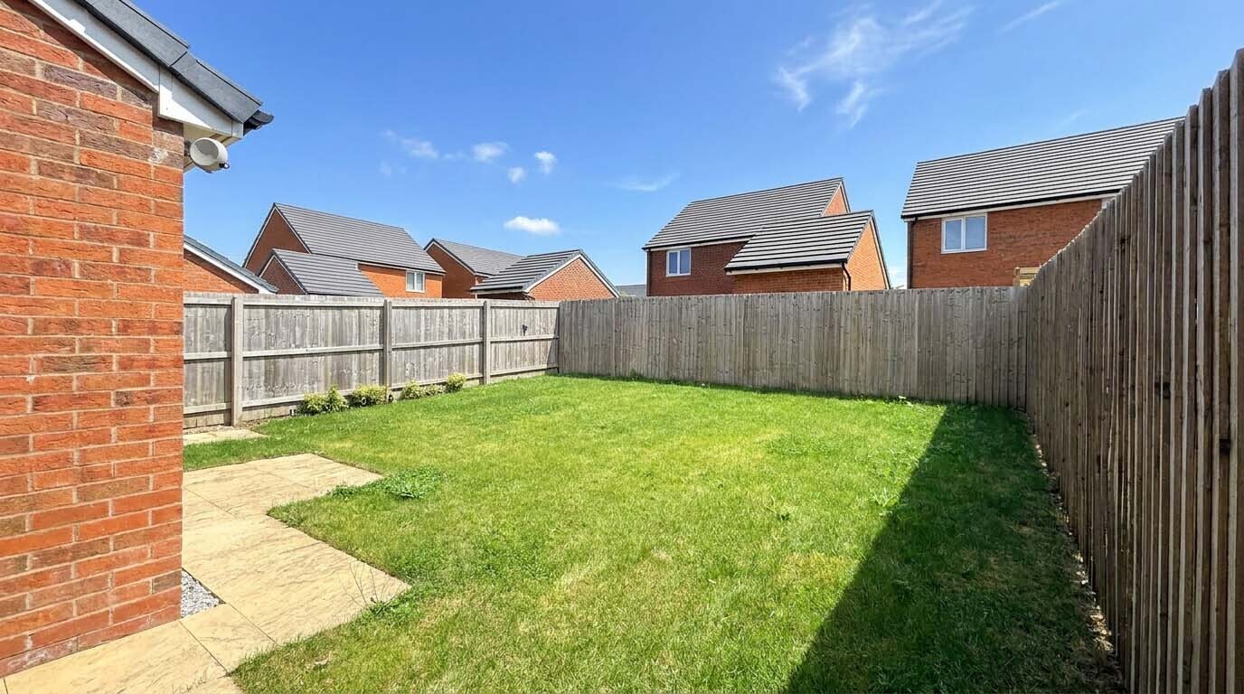 Balmoral Drive, Churchtown, PR9 8QA Image 4