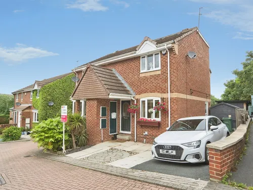 Fern Lea View, Stanningley, Pudseyphoto