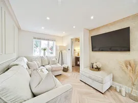 Fern Lea View, Stanningley, Pudsey thumb 3