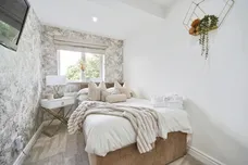 Fern Lea View, Stanningley, Pudsey