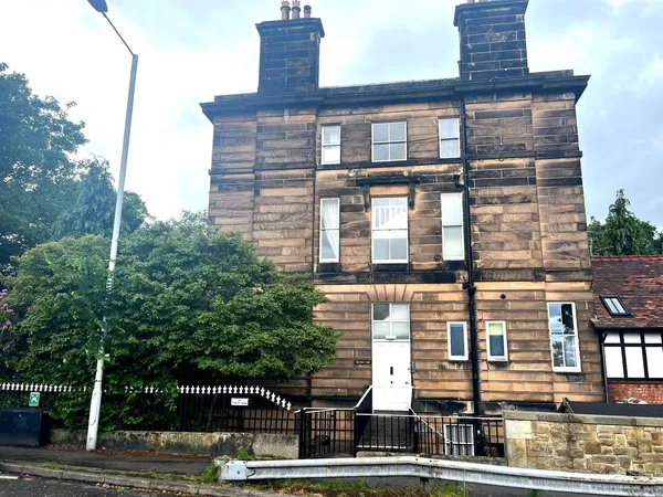 Forest Road, Prenton