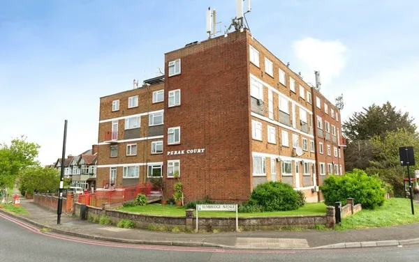 Elmbridge Avenue, Surbiton, Surrey, KT5