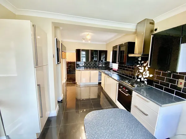 LEIGH AVENUE, REDBRIDGE, IG4