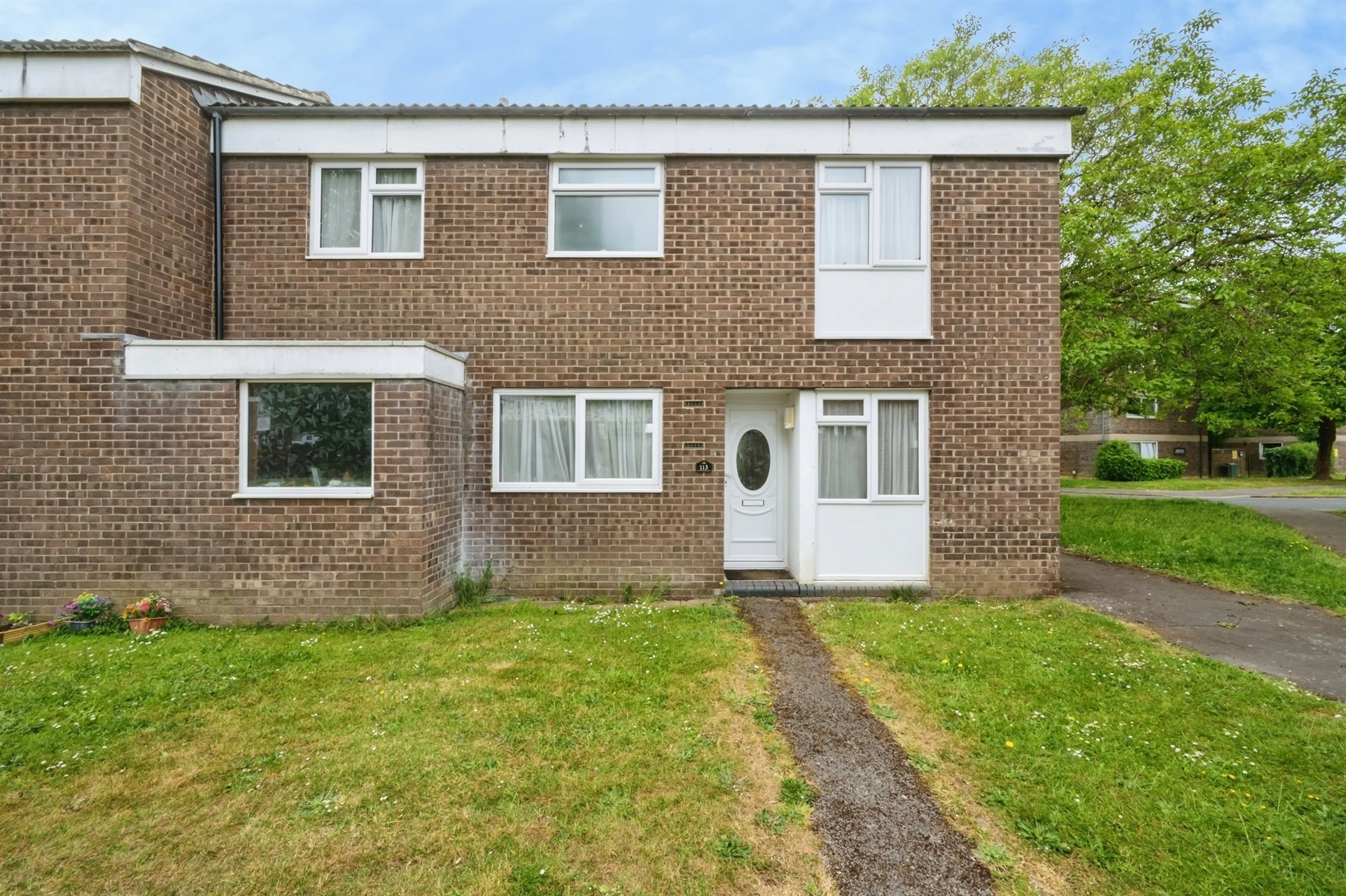Property photo 0